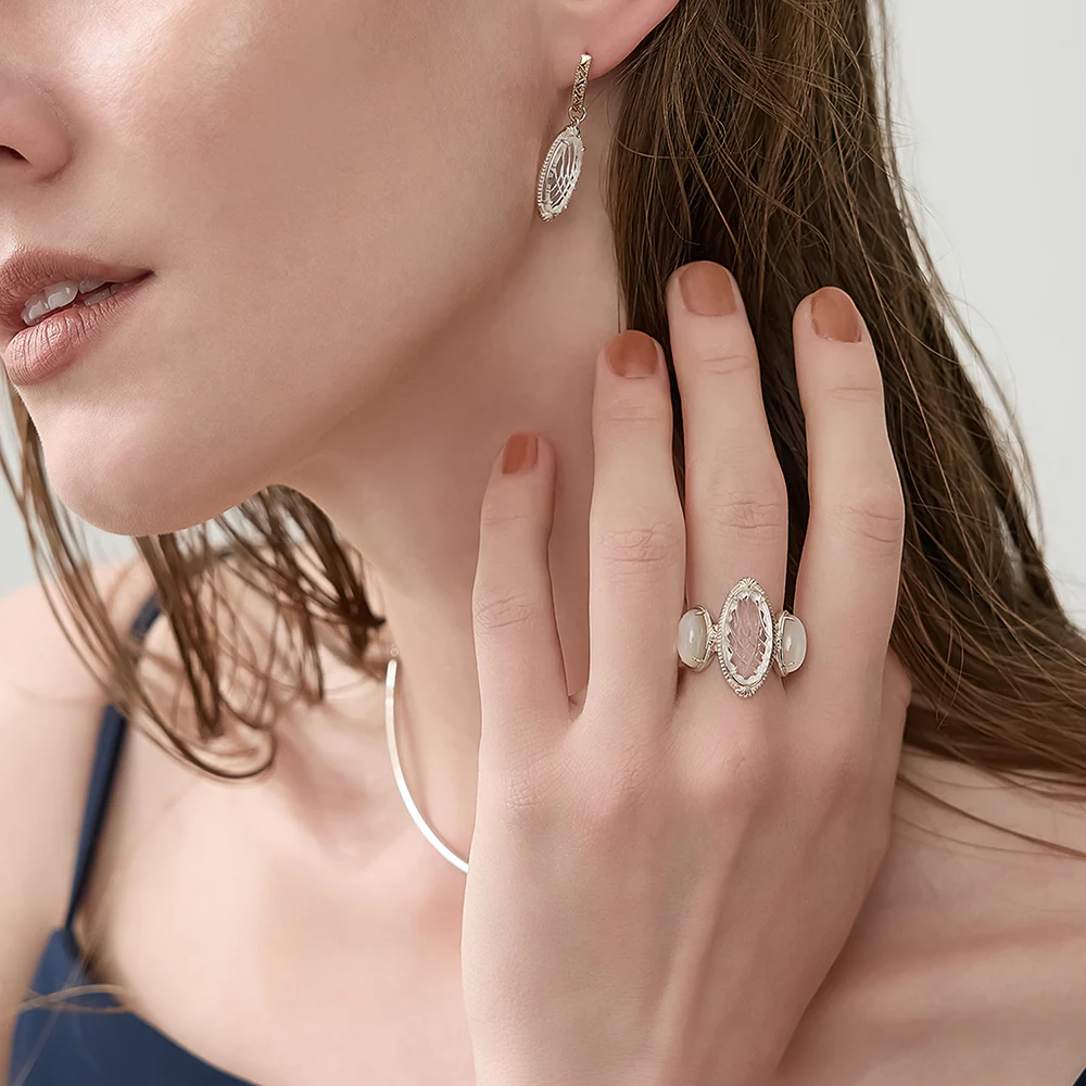 Silver Quartz/Shell Ring - Image 5