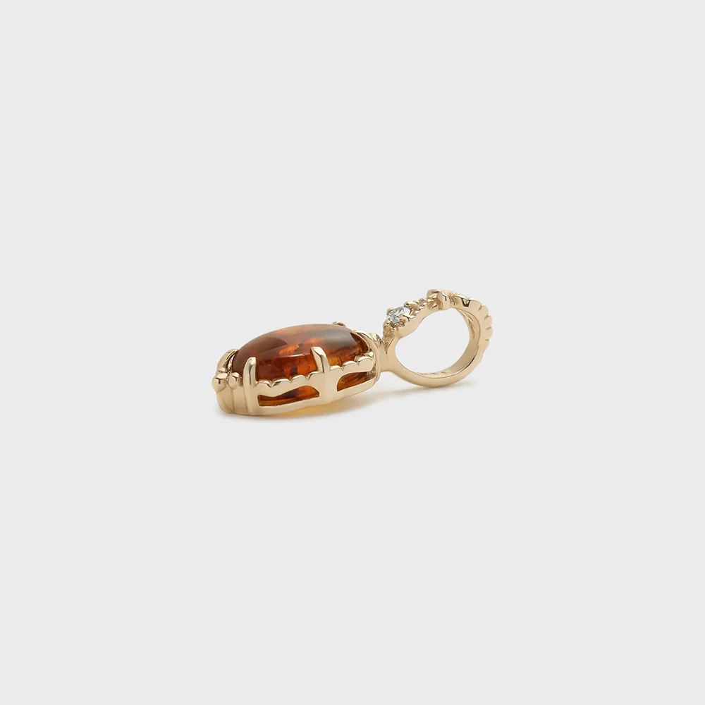 K5 Amber Charm - Image 3